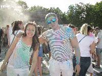 Holi Festival der Farben im Hafen 2017