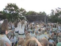 Holi Festival der Farben im Hafen 2017