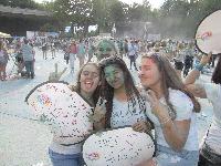 Holi Festival der Farben im Hafen 2017