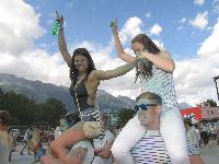 Holi Festival der Farben im Hafen 2017