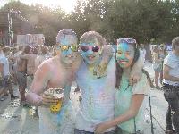 Holi Festival der Farben im Hafen 2017