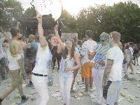 Holi Festival der Farben im Hafen 2017