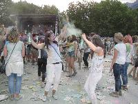 Holi Festival der Farben im Hafen 2017