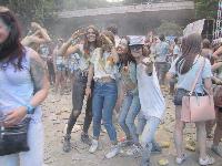 Holi Festival der Farben im Hafen 2017